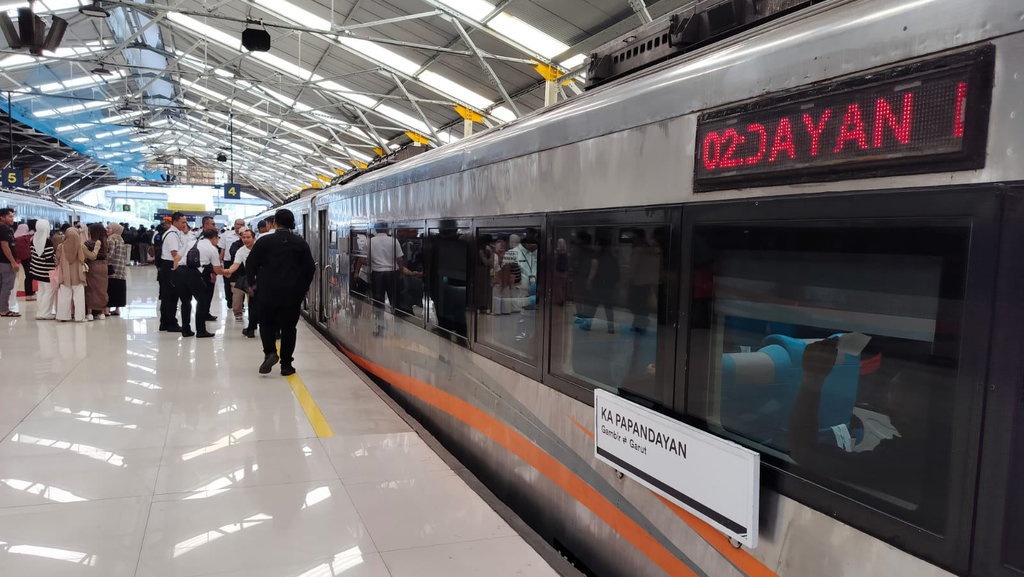 Tiket Kereta Api Lebaran 2024 Sudah Bisa Dipesan Hari Ini Tiket Kereta Api Lebaran 2024 Sudah Bisa Dipesan Hari Ini