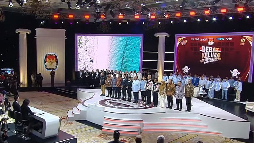 Debat Capres Terakhir Landai dan Antiklimaks, Siapa Unggul? Debat Capres Terakhir Landai dan Antiklimaks, Siapa Unggul?