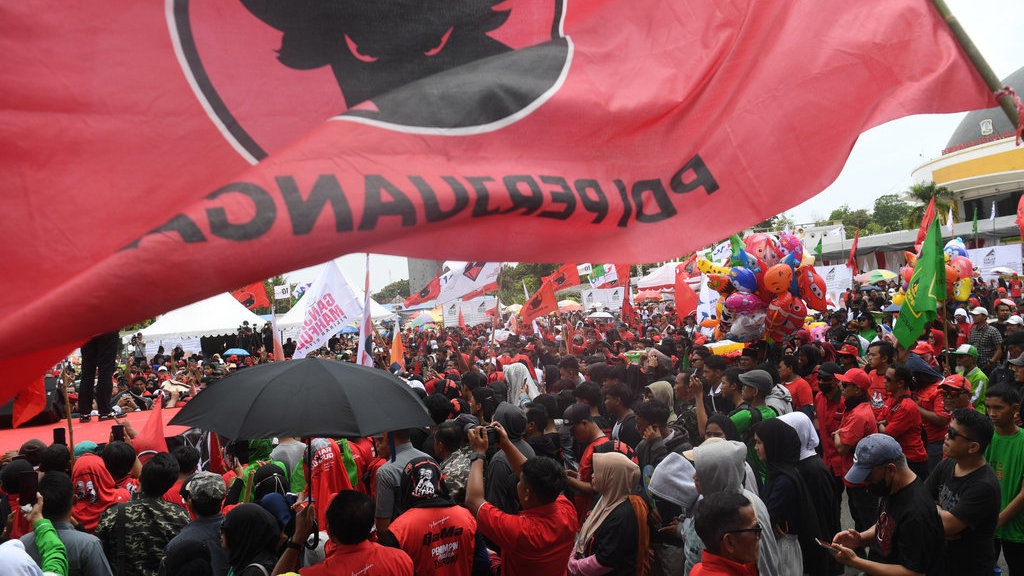 PDIP soal Ganjar Jadi Oposisi: Bukan Sikap Resmi Partai PDIP soal Ganjar Jadi Oposisi: Bukan Sikap Resmi Partai