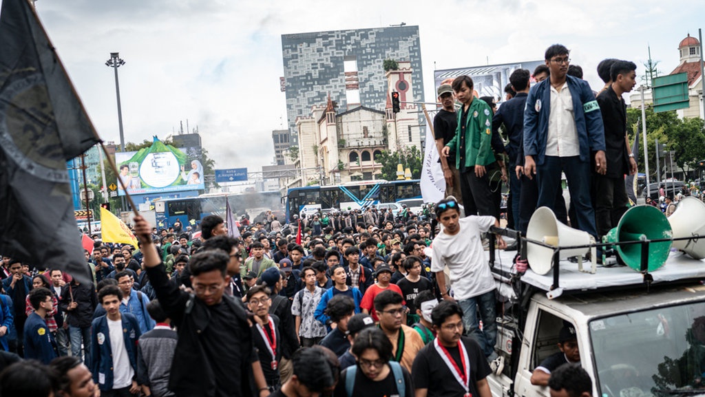 Tolak Pemilu Curang, Mahasiswa Gelar Unjuk Rasa