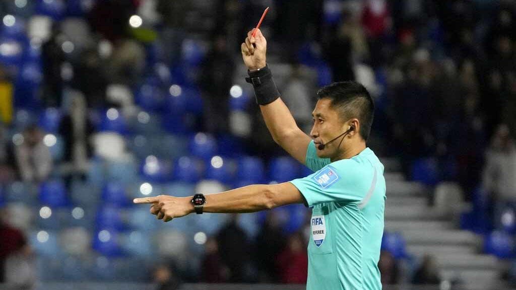 Rekam Jejak & Kontroversi Wasit Ma Ning Pimpin Timnas vs Irak