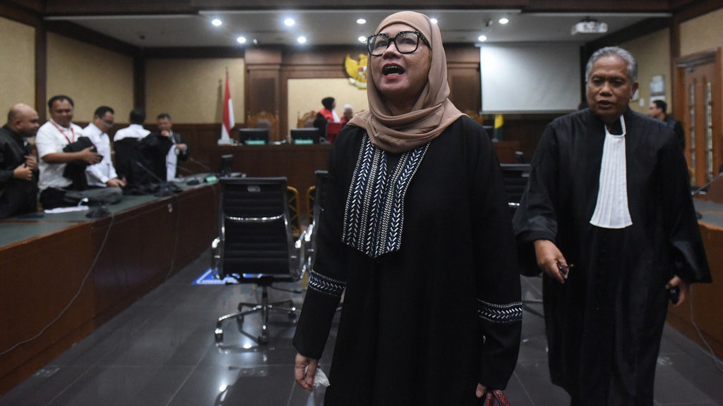 Merunut Kasus Karen Agustiawan dalam Dakwaan Korupsi Impor LNG Merunut Kasus Karen Agustiawan dalam Dakwaan Korupsi Impor LNG