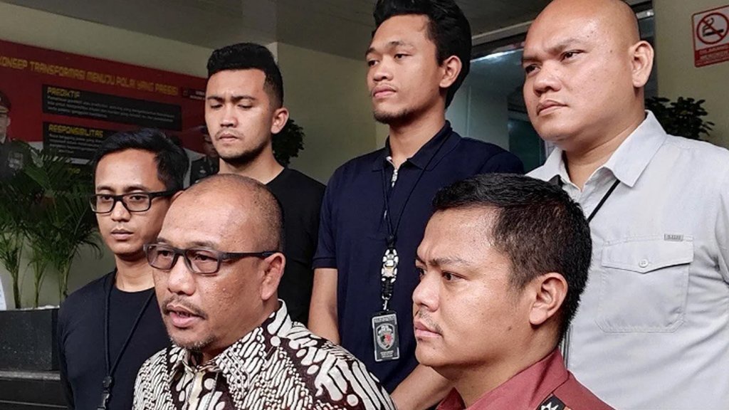 Kekasih Tamara Tyasmara Tak Punya Sertifikasi Pelatih Renang