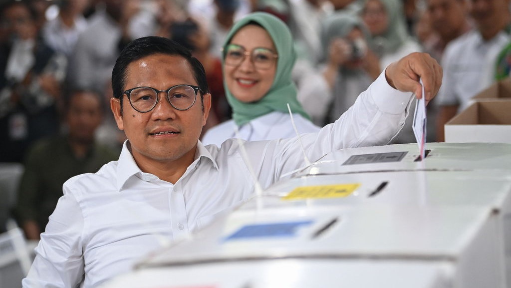 Pasangan Amin Unggul di TPS Cak Imin Mencoblos Pasangan Amin Unggul di TPS Cak Imin Mencoblos