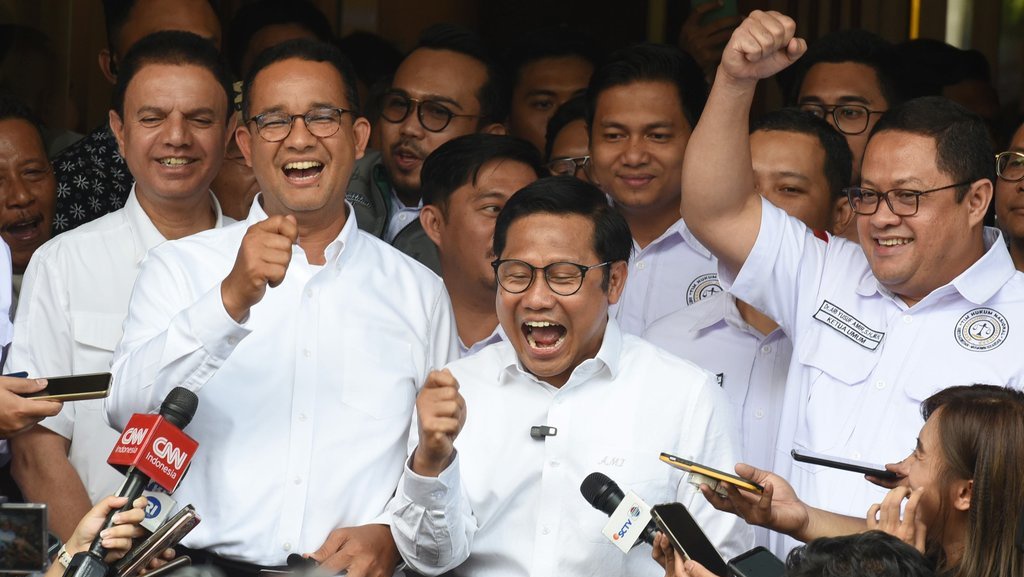 Kubu AMIN Siapkan 1.000 Pengacara Gugat Kecurangan Pemilu di MK Kubu AMIN Siapkan 1.000 Pengacara Gugat Kecurangan Pemilu di MK