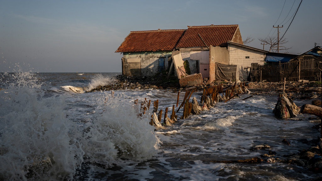 Lara Desa Pantai Cemarajaya Lara Desa Pantai Cemarajaya