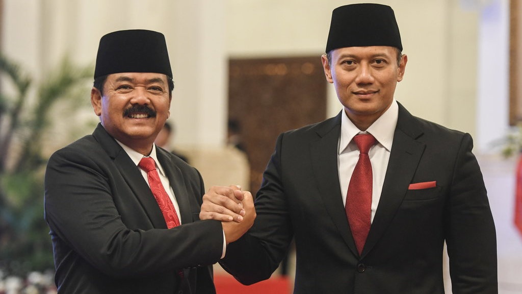 Pesan Hadi Tjahjanto ke Menteri AHY: Tetap Gebuk Mafia Tanah Pesan Hadi Tjahjanto ke Menteri AHY: Tetap Gebuk Mafia Tanah