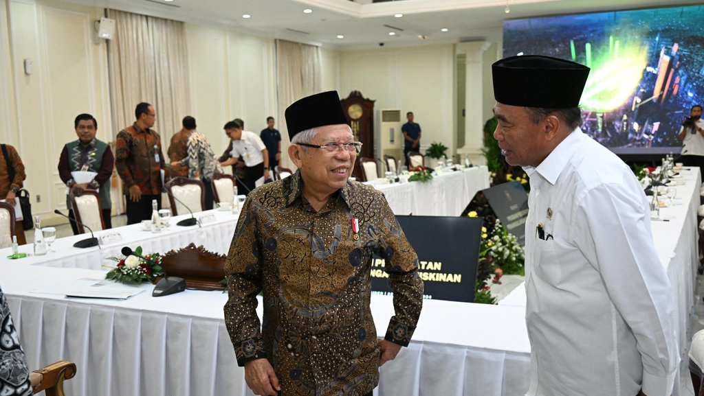 Wapres Maruf Minta Kementerian Evaluasi Target Penerima Bansos