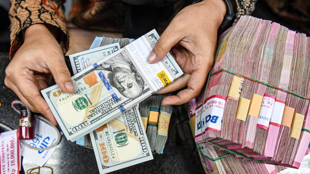 Banyak Program Ambisius, Penarikan Utang 2025 Harus Hati-Hati Banyak Program Ambisius, Penarikan Utang 2025 Harus Hati-Hati