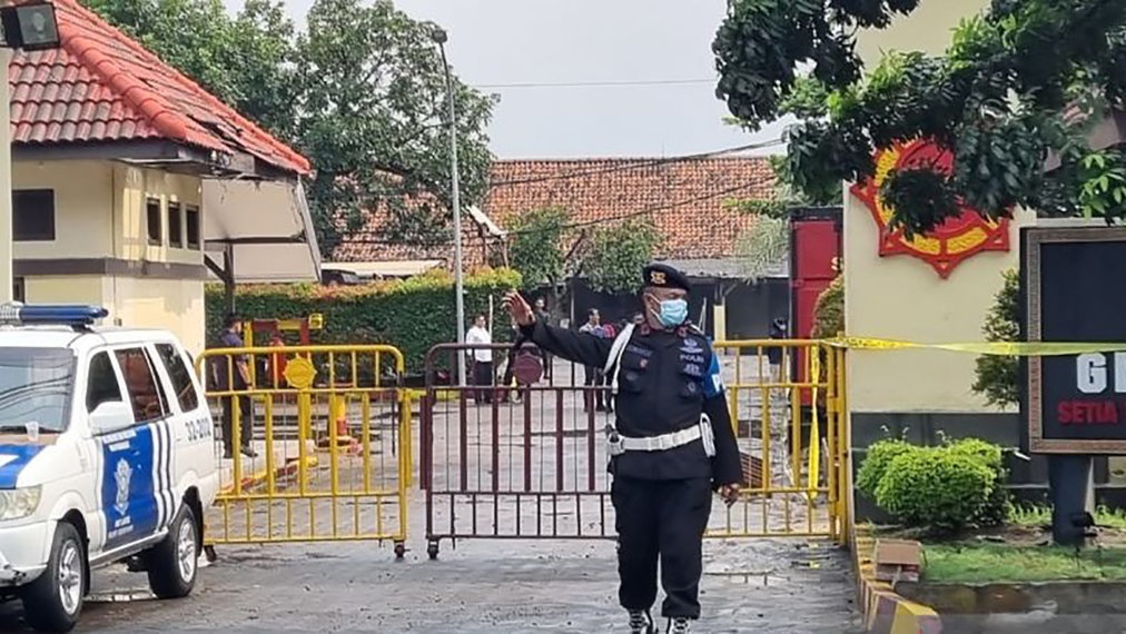 Polisi: Bom Bunuh Diri di Kantor Jibom Gegana Polda Jatim Hoaks