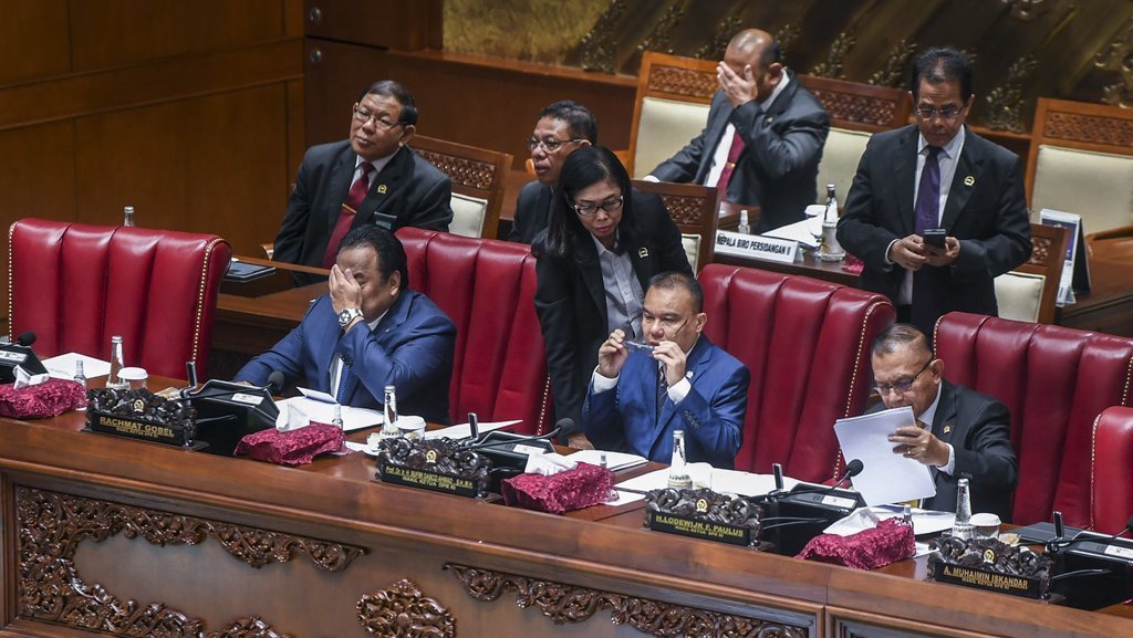 DPR RI Setujui Badan Legislasi Bahas RUU Daerah Khusus Jakarta DPR RI Setujui Badan Legislasi Bahas RUU Daerah Khusus Jakarta