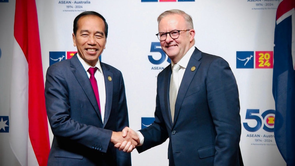 Jokowi Bertemu PM Australia Bahas Empat Poin, Salah Satunya IKN Jokowi Bertemu PM Australia Bahas Empat Poin, Salah Satunya IKN