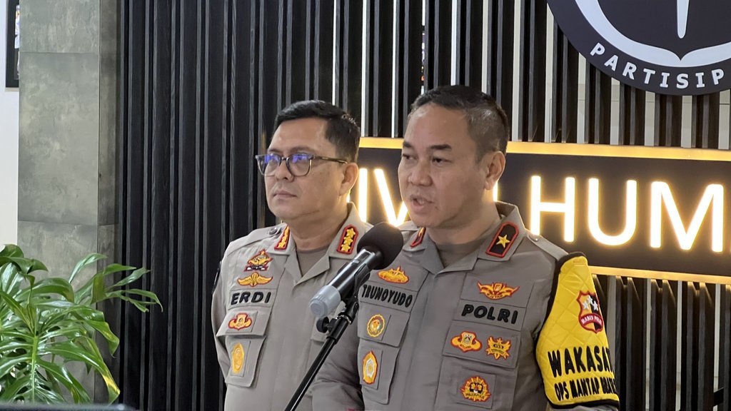 Mabes Polri Asistensi Penyidikan Kasus Pembakaran Rumah Wartawan Mabes Polri Asistensi Penyidikan Kasus Pembakaran Rumah Wartawan