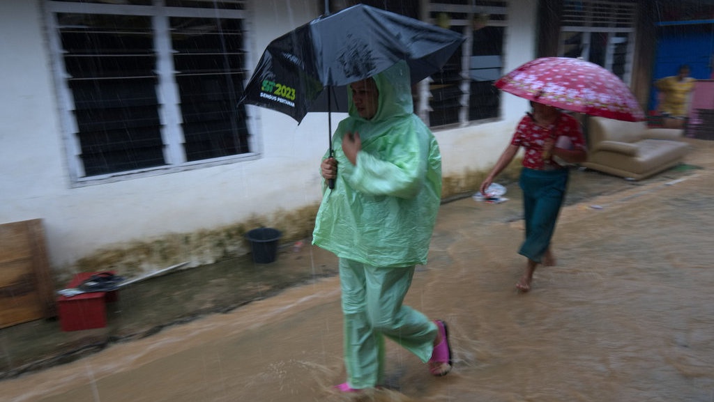 Update Info Banjir Hari Ini Jakarta, Semarang, dan Tangerang Update Info Banjir Hari Ini Jakarta, Semarang, dan Tangerang
