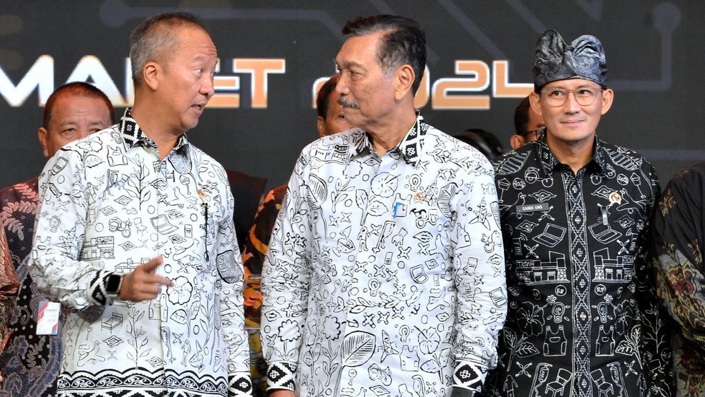 Luhut Pandjaitan Dorong Maskapai Asing Beroperasi di Indonesia Luhut Pandjaitan Dorong Maskapai Asing Beroperasi di Indonesia