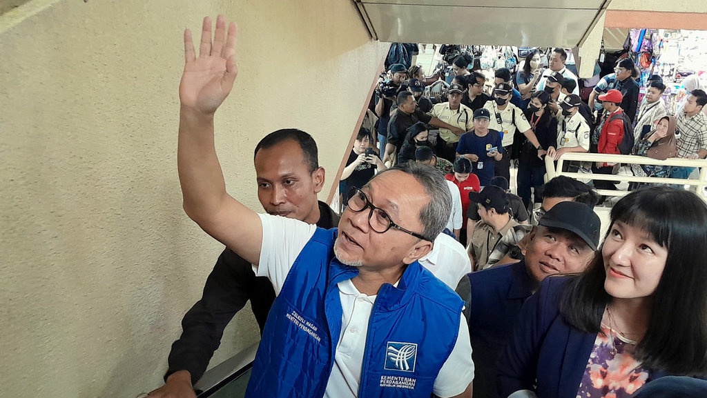 Zulhas dan Airlangga Bakal Rapat Soal Batasan Barang dari LN