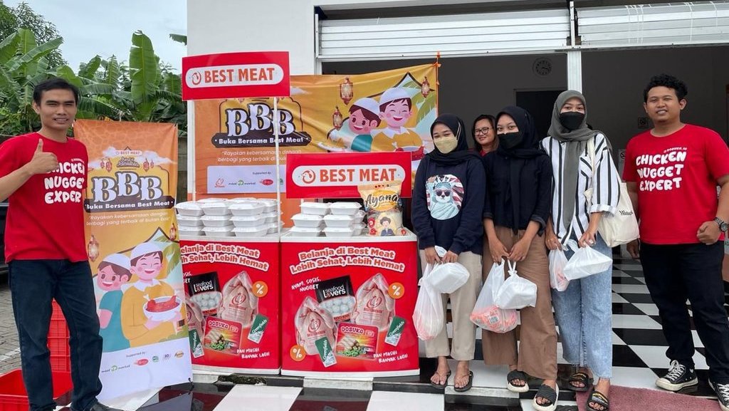 Best Meat dari JAPFA Food Bagikan 1.200 Lebih Paket Buka Puasa Best Meat dari JAPFA Food Bagikan 1.200 Lebih Paket Buka Puasa