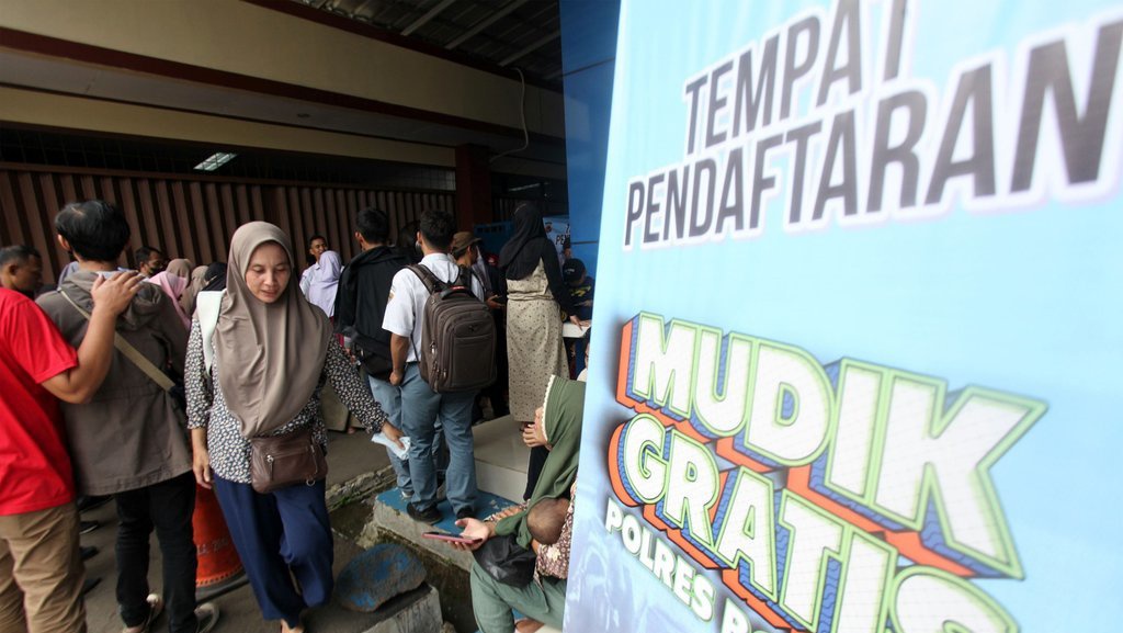 Pemerintah Siapkan 100 Ribu Tiket Mudik Gratis Lebaran 2025 Pemerintah Siapkan 100 Ribu Tiket Mudik Gratis Lebaran 2025