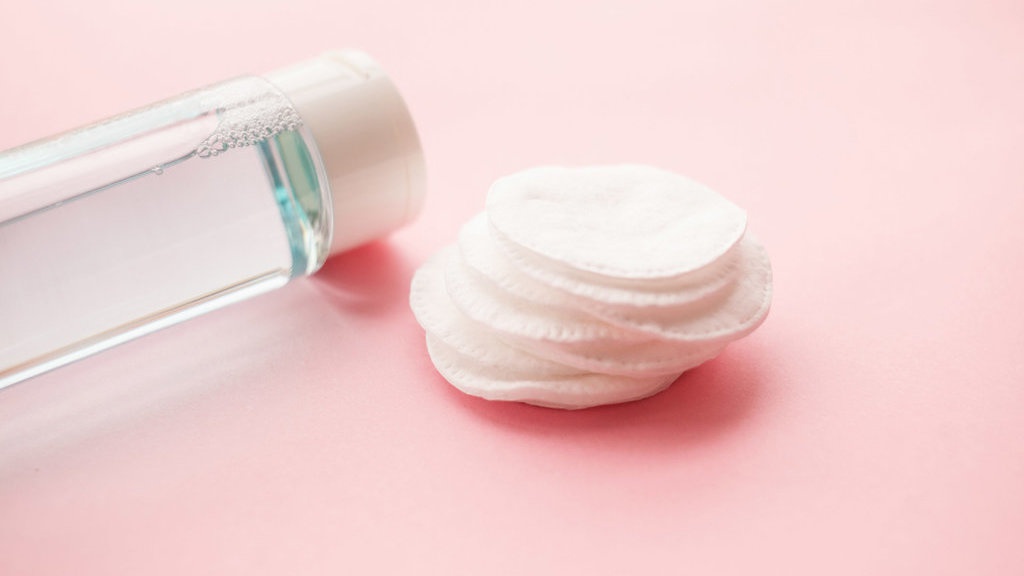 15 Rekomendasi Produk Toner yang Mengandung Niacinamide 15 Rekomendasi Produk Toner yang Mengandung Niacinamide