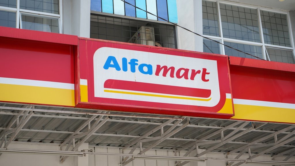 Alfamart Resmi Ambil Alih Lawson Senilai Rp200,45 Miliar Alfamart Resmi Ambil Alih Lawson Senilai Rp200,45 Miliar