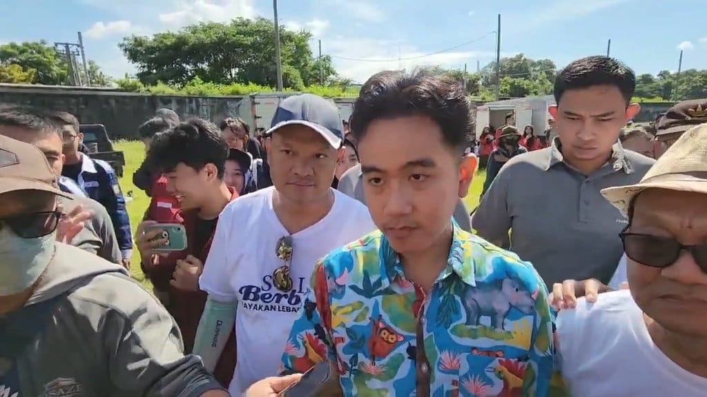 Empat Menteri di Sidang MK, Gibran: Hadir Semua, Kurang Apalagi? Empat Menteri di Sidang MK, Gibran: Hadir Semua, Kurang Apalagi?