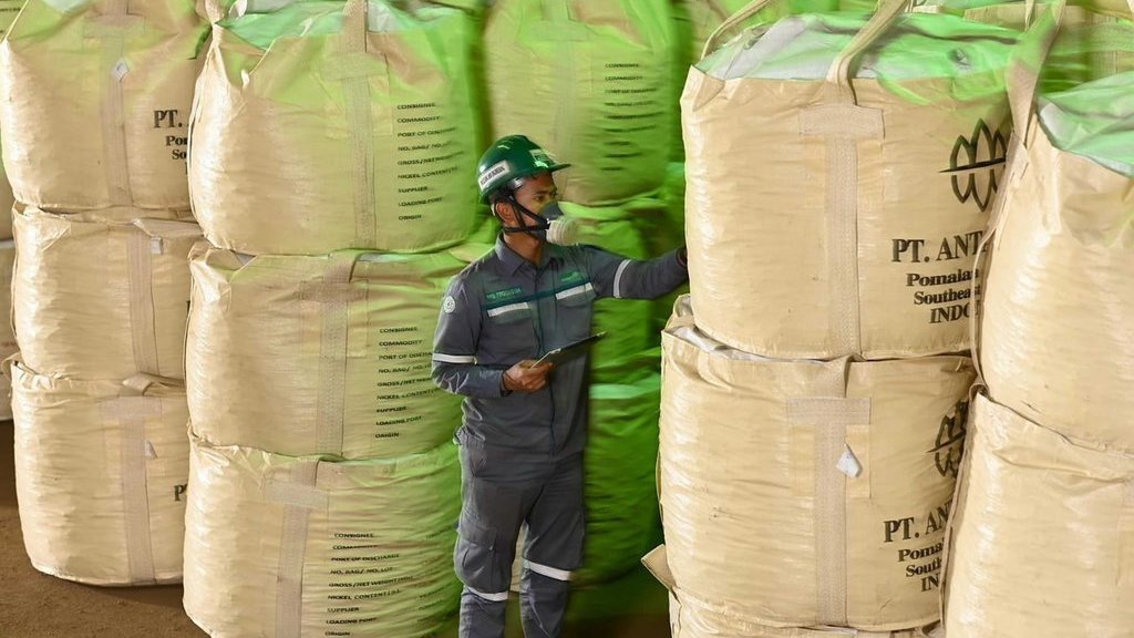 Eksplorasi Mineral ANTAM Capai Biaya Rp17,43 Miliar Eksplorasi Mineral ANTAM Capai Biaya Rp17,43 Miliar