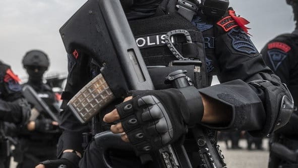 Awasi Kesehatan Mental Polisi agar Berhenti Bikin Kekerasan Awasi Kesehatan Mental Polisi agar Berhenti Bikin Kekerasan