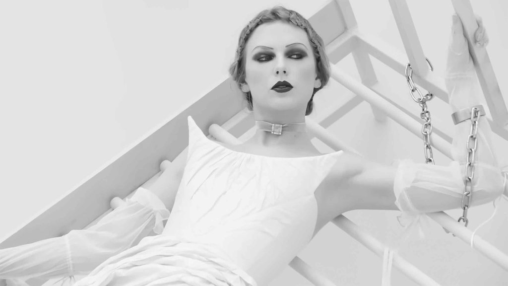 Lirik Lagu Fortnight Taylor Swift di Album Baru dan Maknanya Lirik Lagu Fortnight Taylor Swift di Album Baru dan Maknanya