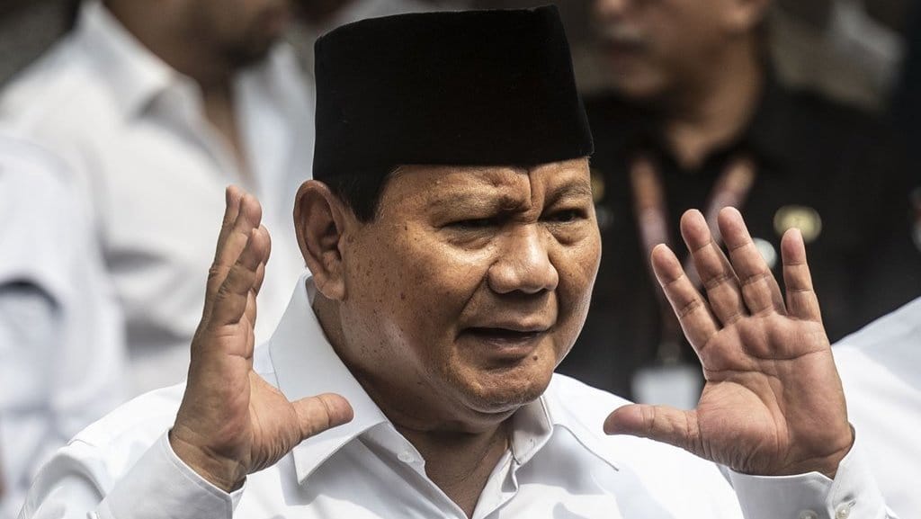Prabowo-Gibran Berkomitmen Patuhi Defisit 2025 di Bawah 3 Persen Prabowo-Gibran Berkomitmen Patuhi Defisit 2025 di Bawah 3 Persen