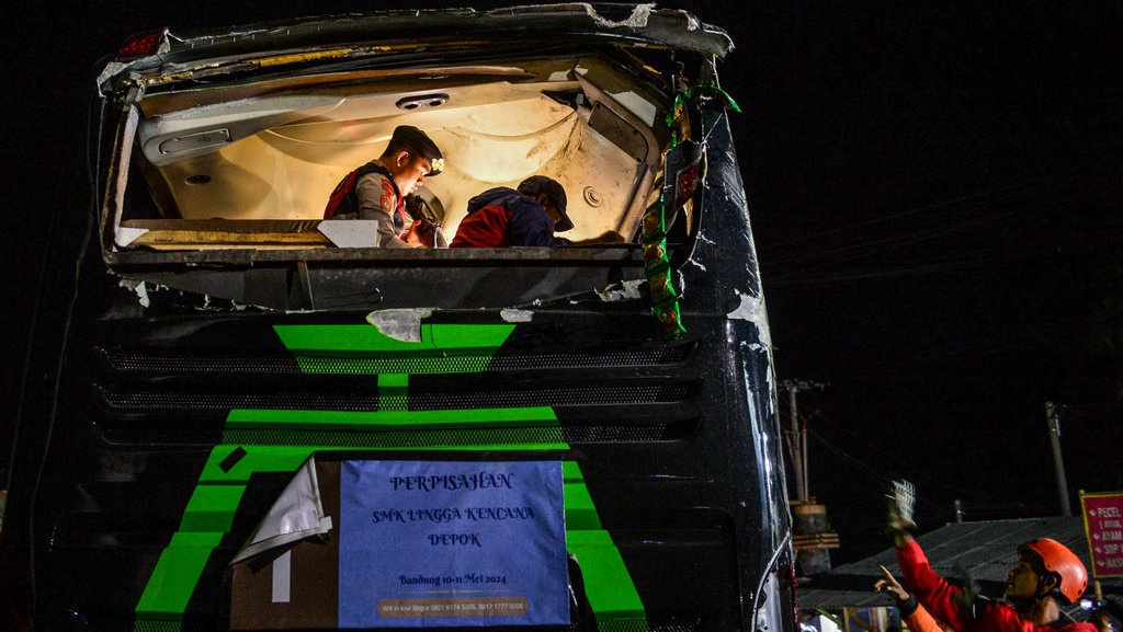 11 Orang Meninggal dalam Kecelakaan Bus Rombongan SMK di Subang