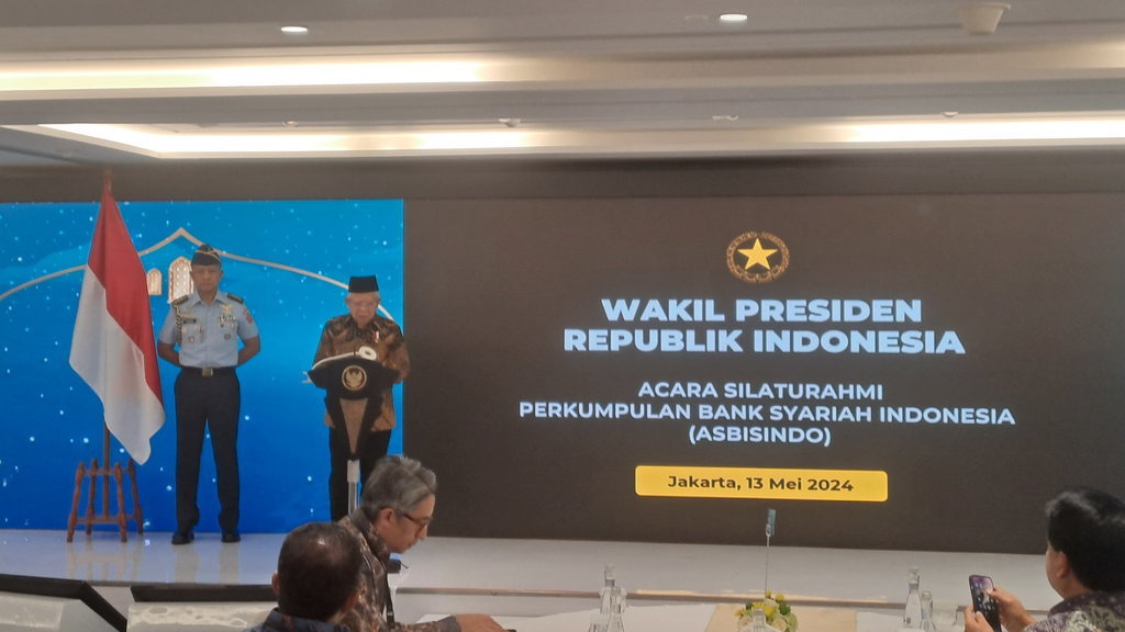 Indonesia Bidik Kerja Sama Ekonomi Arab Saudi dari Haji & Umroh Indonesia Bidik Kerja Sama Ekonomi Arab Saudi dari Haji & Umroh