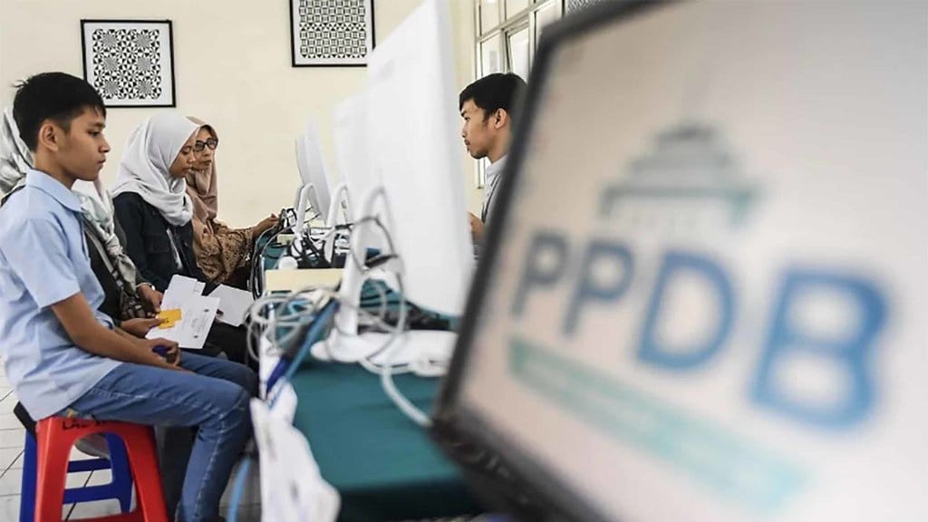 Disdik DKI Janji Perbaiki Call Center PPDB agar Mudah Diakses Disdik DKI Janji Perbaiki Call Center PPDB agar Mudah Diakses