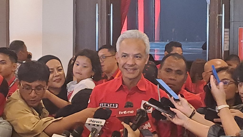 Ganjar Konfirmasi Bakal Hadiri Pelantikan Prabowo-Gibran