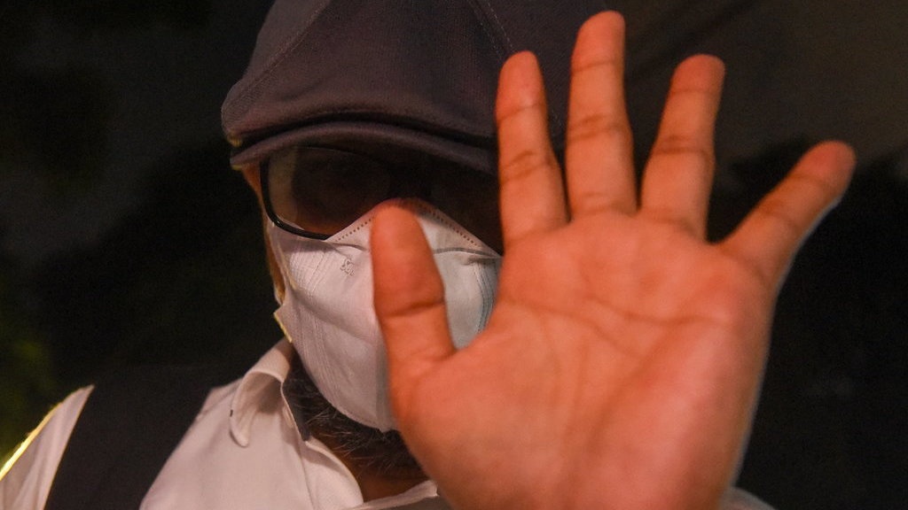 Hakim Tipikor Perintahkan Gazalba Saleh Kembali Ditahan Hakim Tipikor Perintahkan Gazalba Saleh Kembali Ditahan