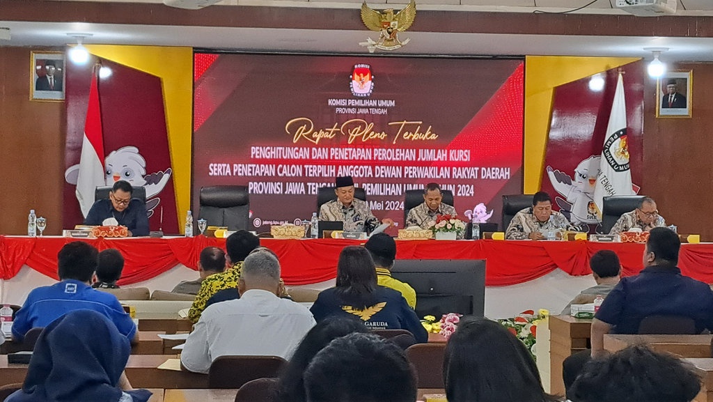 KPU Tetapkan 120 Caleg Terpilih DPRD Jawa Tengah, PDIP Terbanyak KPU Tetapkan 120 Caleg Terpilih DPRD Jawa Tengah, PDIP Terbanyak
