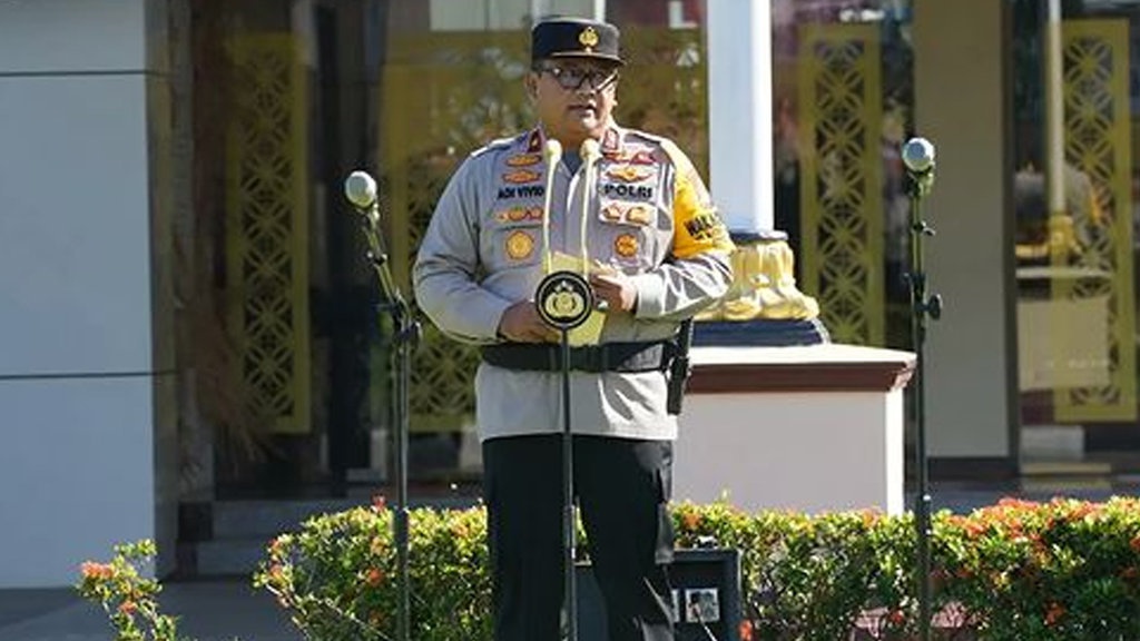 Profil Brigjen Pol Adi Vivid Bachtiar & Jejak Kariernya di Polri Profil Brigjen Pol Adi Vivid Bachtiar & Jejak Kariernya di Polri