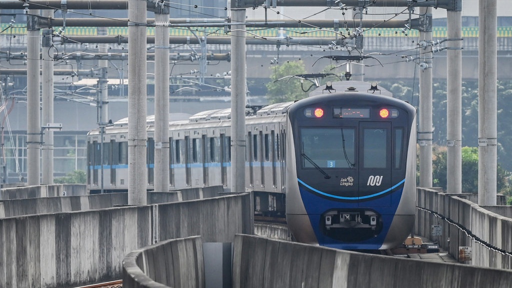 286.445 Orang Gunakan MRT saat Perayaan HUT Jakarta ke-497 286.445 Orang Gunakan MRT saat Perayaan HUT Jakarta ke-497