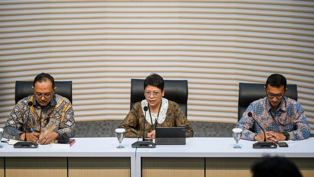 KPK Periksa 34 Saksi dalam Kasus Dana Hibah APDB Jawa Timur KPK Periksa 34 Saksi dalam Kasus Dana Hibah APDB Jawa Timur