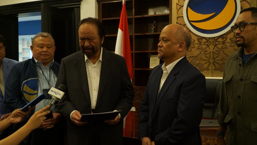 Menakar Gebrakan Nasdem Dukung Ilham Habibie di Pilkada Jabar Menakar Gebrakan Nasdem Dukung Ilham Habibie di Pilkada Jabar