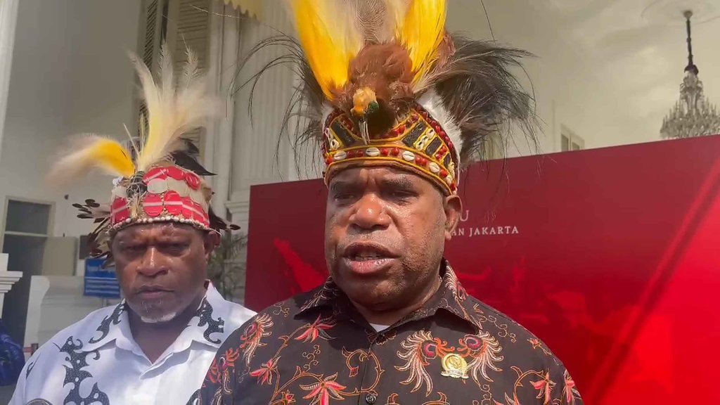 MRP Minta Presiden Jokowi Bangun Istana Negara di Papua
