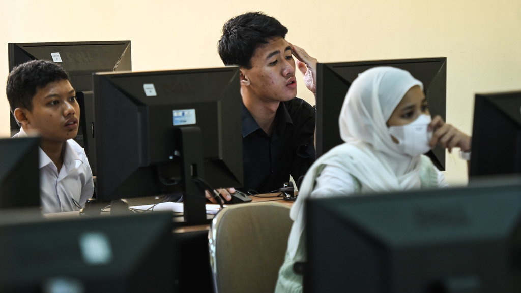 Apakah UMPTKIN bisa Menggunakan KIP Kuliah?