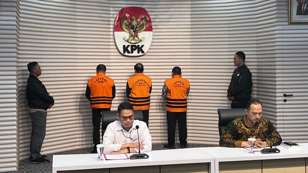 KPK Tetapkan 3 Tersangka dalam Kasus Pengadaan Truk di Basarnas