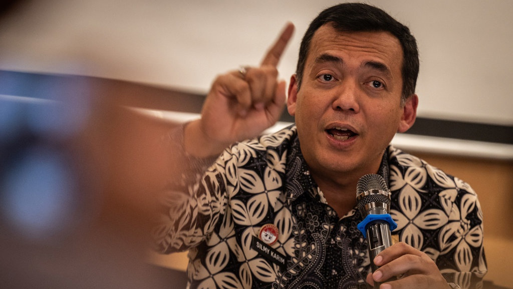 Wamen Imipas: Riza Chalid Berada di Malaysia