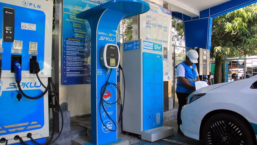 6 Jenis Baterai Mobil Listrik Beserta Daya Tahannya 6 Jenis Baterai Mobil Listrik Beserta Daya Tahannya