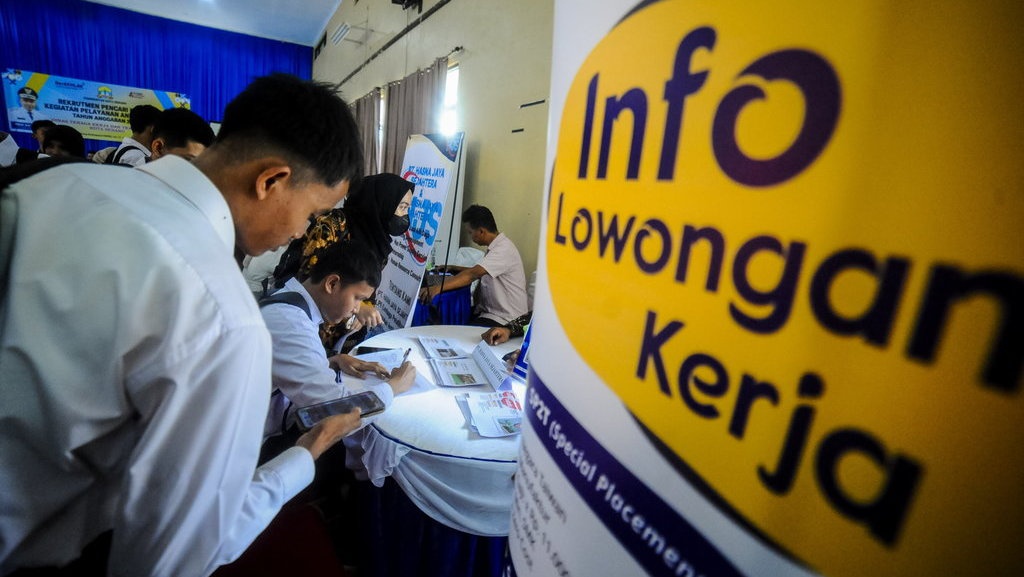 Kericuhan Job Fair di Bekasi karena Jumlah Peserta Membeludak