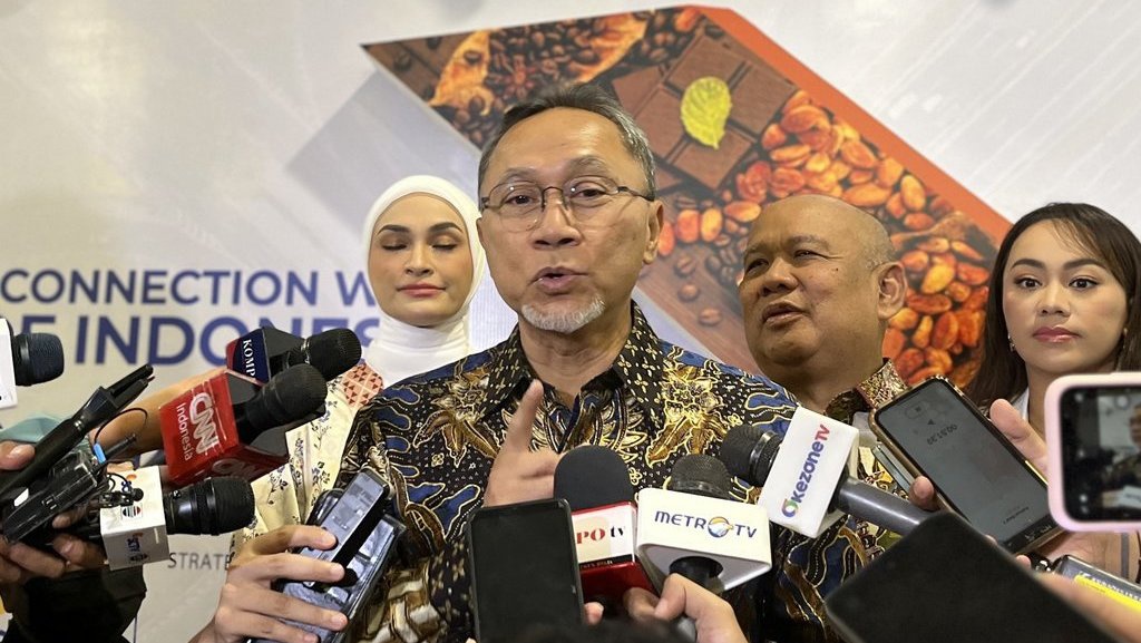 Satgas Impor Ilegal Segera Diresmikan, Zulhas: Kami Akan Tegas Satgas Impor Ilegal Segera Diresmikan, Zulhas: Kami Akan Tegas