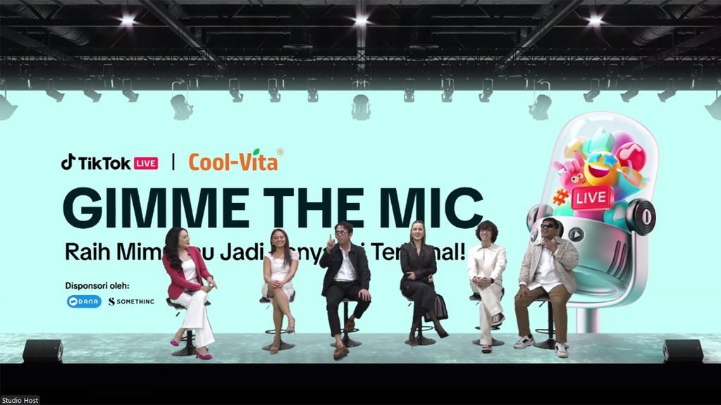 TikTok Siapkan Banyak Kejutan di Gimme The Mic 2024 TikTok Siapkan Banyak Kejutan di Gimme The Mic 2024