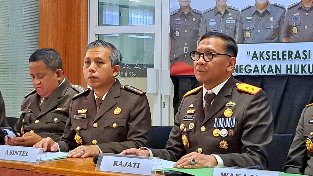 Kejati Jateng Usut 7 Pegawainya Terindikasi Terlibat Judi Online Kejati Jateng Usut 7 Pegawainya Terindikasi Terlibat Judi Online