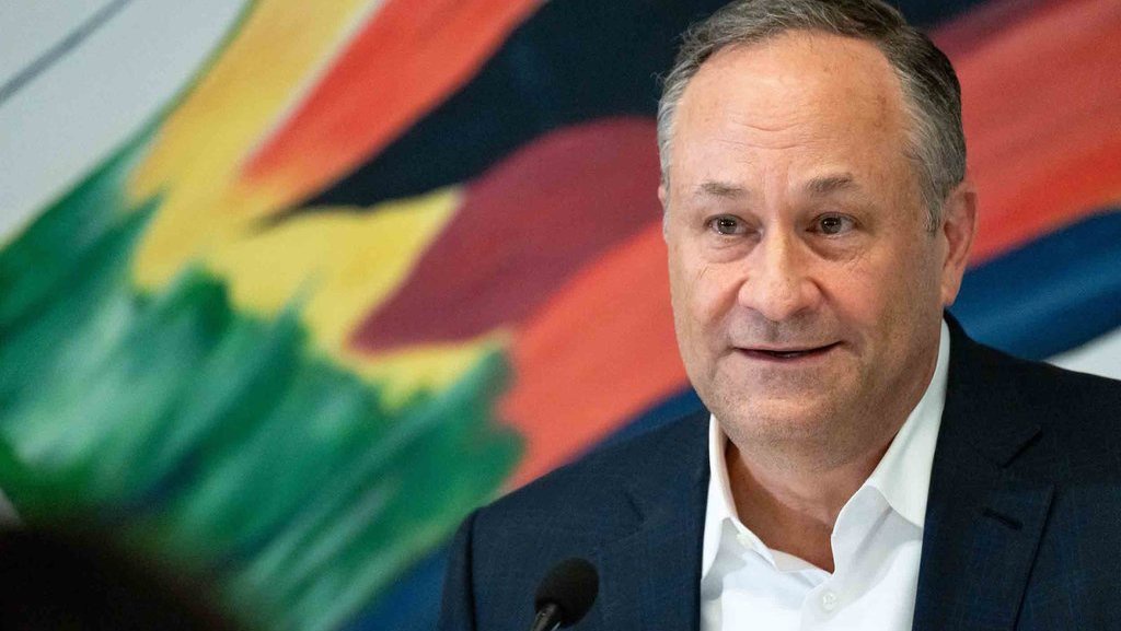 Profil Doug Emhoff Suami Kamala Harris: Menuju First Gentleman? Profil Doug Emhoff Suami Kamala Harris: Menuju First Gentleman?