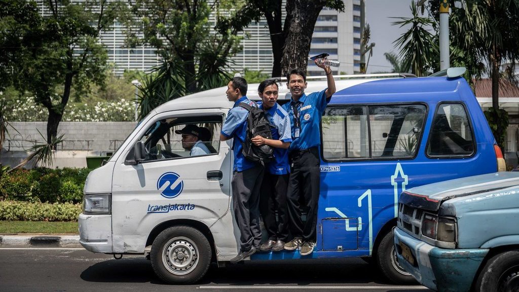 Dishub DKI Tegaskan Tak Ada Operator Jaklingko yang Dispesialkan